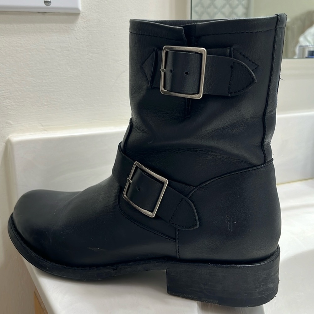 Women’s Frye Black Chelsea Boots